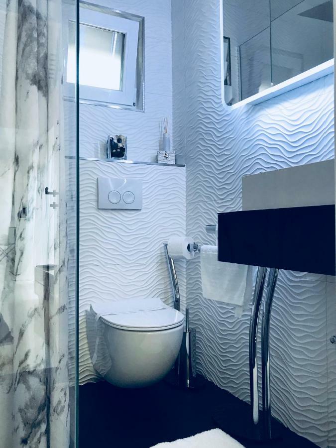 Apartmani Beril Lux Rovigno Esterno foto